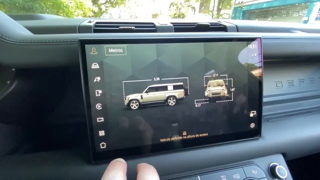 LAND ROVER DEFENDER 130: luxo e força de sobra para levar 8 passageiros смотреть онлайн