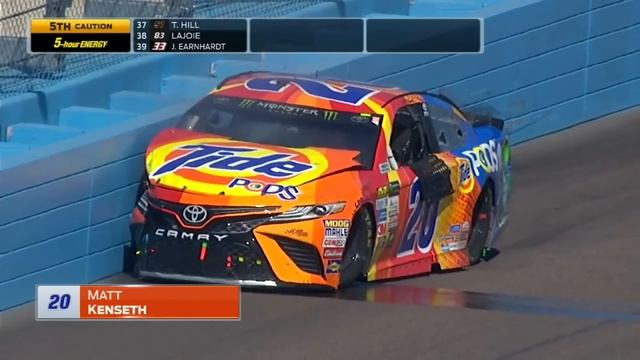 Мэтт Кенсет врезался в внешнюю стену | ФИНИКС, 2017 | NASCAR on FOX смотреть онлайн