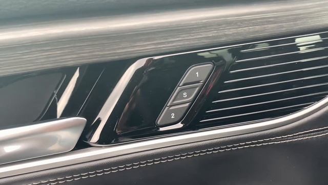 2023 Jeep Wagoneer Series 3 смотреть онлайн