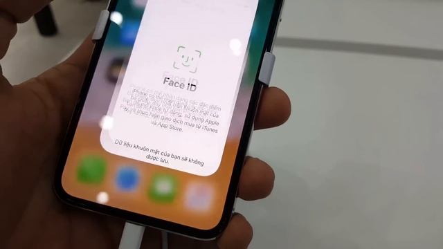 TechTimes - Dùng thử iPhone X chính hãng tại FPT Shop смотреть онлайн