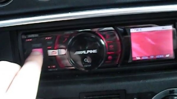 iPod Touch + Alpine IDA x100