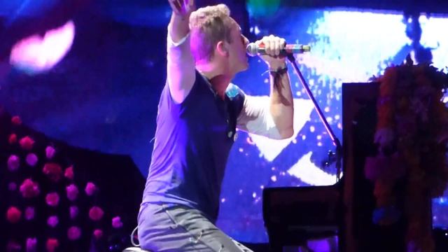 "Paradise" Coldplay@Lincoln Financial Field Philadelphia 8/6/16 смотреть онлайн