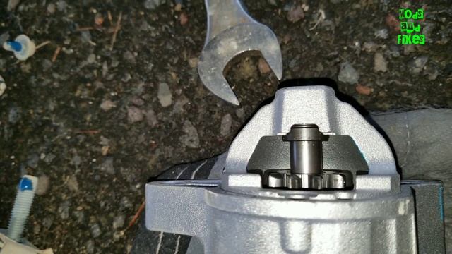 How to replace a Starter on a 2012 Dodge Ram 2500 5.7L Hemi смотреть онлайн