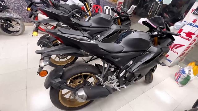 Favorite Yamaha [ R15 V4 - ABS DD ] everyone's Favorite Dark Knight | Matte Black | Black | смотреть онлайн