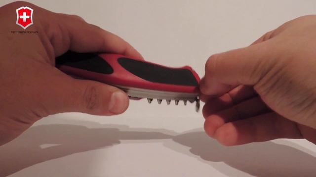 VICTORINOX DELEMONT RANGERGRIP 71 GARDENER (All subtitles) смотреть онлайн