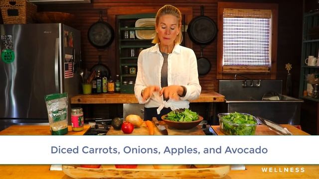 The Anti-Inflammatory Salad with Crispy Apple, Carrot, Avocado, Sweet Onion & Pine Nuts смотреть онлайн