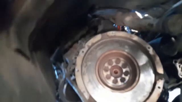 Isuzu trooper replacing clutch pressure and clutch lining. смотреть онлайн