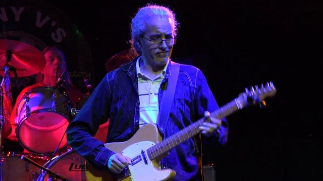 Kader Sundy "Feeling Bad" смотреть онлайн