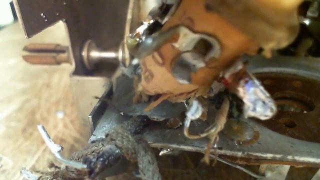 Stewart Warner R514 Tube Radio Video #11 - Antenna Coil Replaced смотреть онлайн