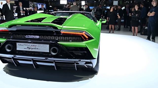 Ngắm siêu xe Lamborghini Huracan Evo Spyder, phiên bản mui trần của Huracan Evo | Xe.tinhte.vn смотреть онлайн