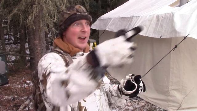 DAY#2 ABH HUNTING whitetail deer hunt wall tent trip. смотреть онлайн