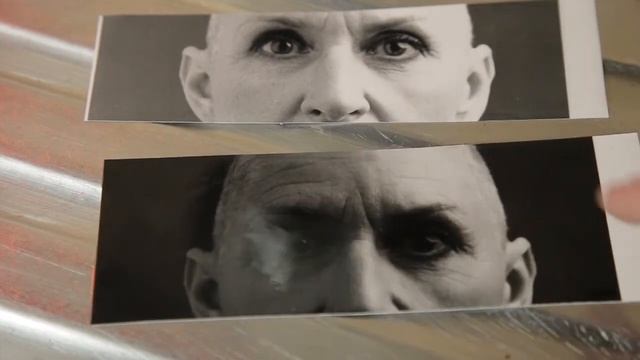 Darkroom Photography Portrait - Dodging Eyes смотреть онлайн