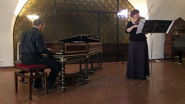 Elżbieta Sajka, Kurt Georg Hooß - Christian Podbielski - Sonata für Viola und B. c. C-Dur смотреть онлайн