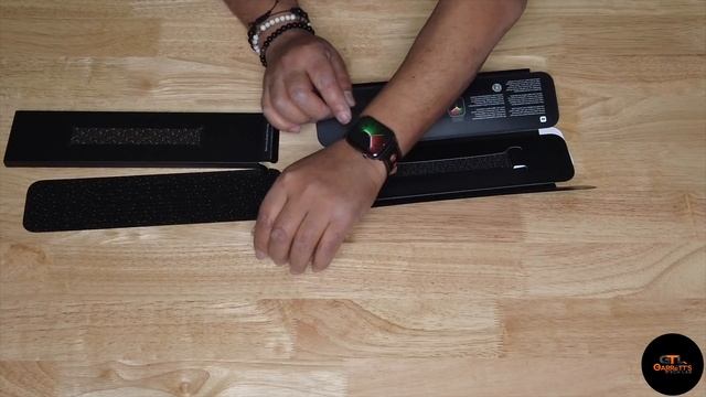 Apple Black Unity Watch Band смотреть онлайн