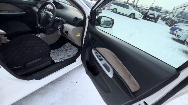 Toyota Belta 2006 год смотреть онлайн