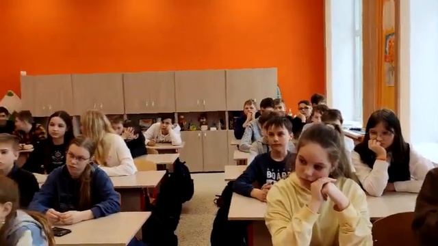 7 Б класс Школа N3. 30 марта 2023 год. Финал баллады " Серая ". смотреть онлайн