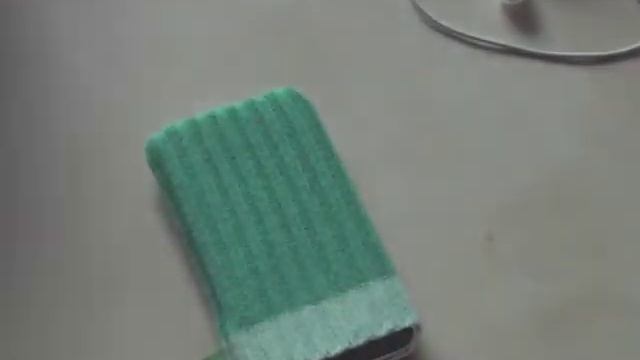 Apple Socks na iPhone 3G смотреть онлайн