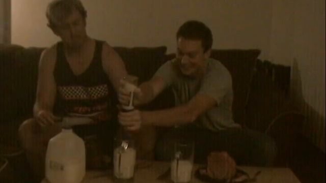 M-Tube Two Guys, One Ham смотреть онлайн