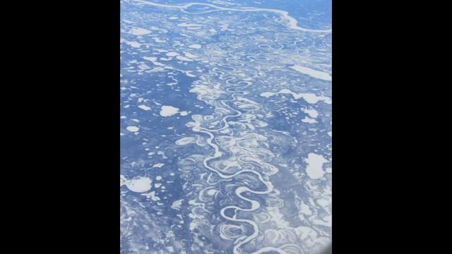 Flight across the North Pole coming home from China смотреть онлайн