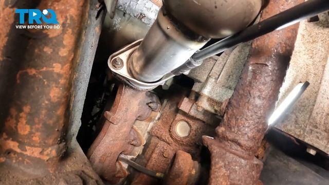 How to Replace Catalytic Converter 1998-2002 Lincoln Navigator смотреть онлайн