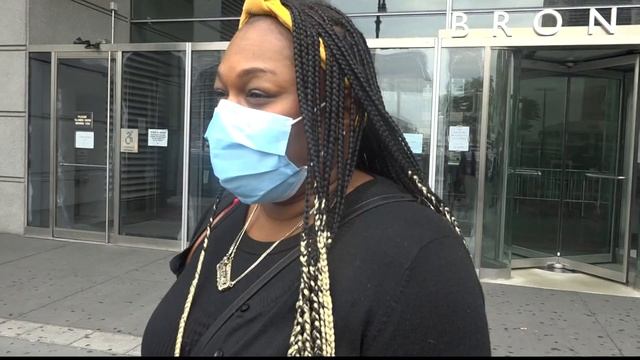 Bronx family seeks justice after fatal smoke shop stabbing смотреть онлайн