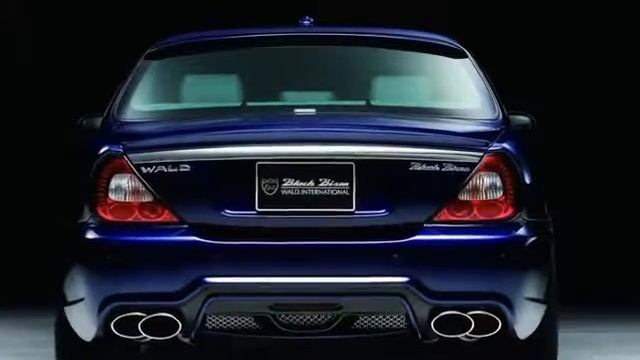 Un auto extraordinario: Wald Jaguar XJ X350 Black Bison Edition смотреть онлайн