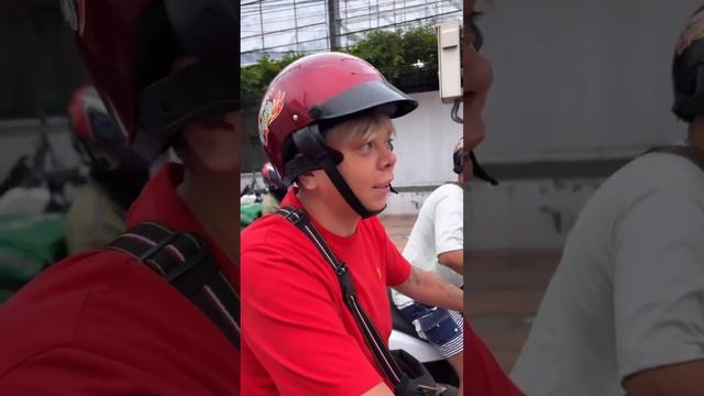 Элвин Грей в Тайланде смотреть онлайн