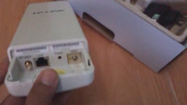 Unboxing CPE Tp-Link TL-WA7510N смотреть онлайн