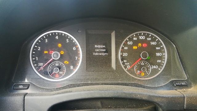Как умирает аккумулятор на Tiguan смотреть онлайн