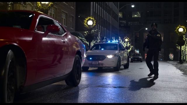 Dodge Challenger SRT-8 (LC) [The Christmas Chronicles] смотреть онлайн