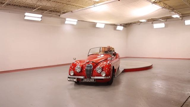 1952 JAGUAR XK-120 смотреть онлайн
