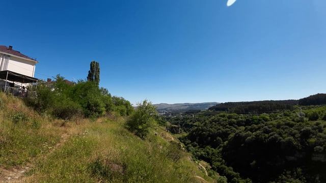 Кисловодск. Утренняя прогулка по городу, лесу и дебрюкам на электросамокате WHITE SIBERIA NERPA PRO. смотреть онлайн