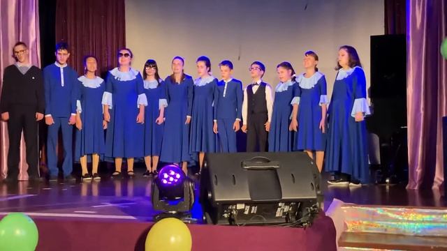 Ансамбль Праздник. Посвящение учителям.￼