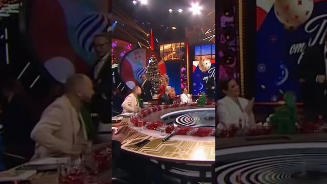 Андрей Малахов танцует под песню «Пошёл налево» #элвингрей #приветандрей смотреть онлайн