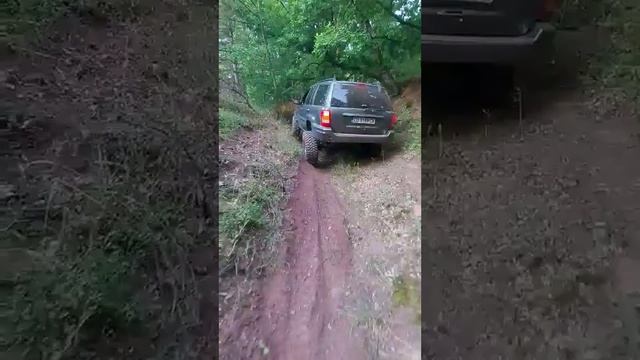 Jeep Гранд Чероки WJ Off 2.7 смотреть онлайн