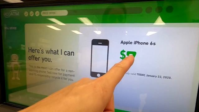 SELLING 15 IPHONES WE FOUND TO A MACHINE AT WALMART смотреть онлайн