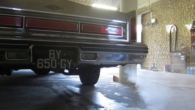 Lincoln Continental 1980 start engine sound смотреть онлайн