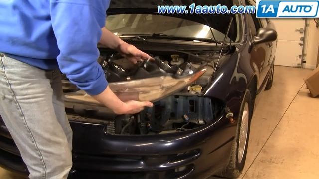 How to Replace Headlight and Bulb 98-04 Dodge Intrepid смотреть онлайн