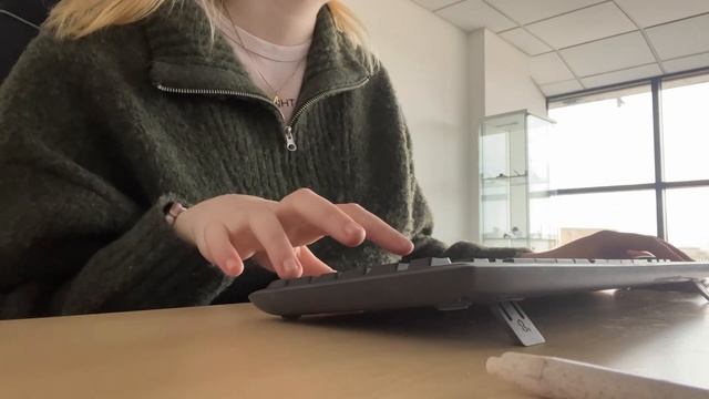 Lofi Office ASMR | keyboard typing, mouse clicking, paper noises and writing. смотреть онлайн