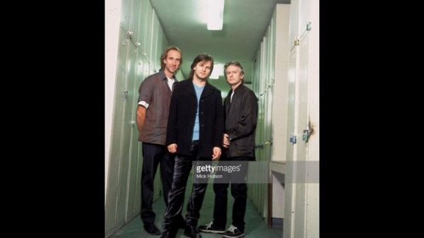 Genesis- Live In Rome 1998/02/18