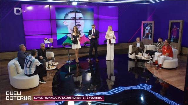 "Ronaldo eshte qyrrav para gazetarit", Munishi me kritika te ashpra per Cristiano Ronaldon смотреть онлайн