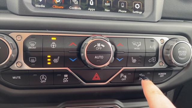 2021 Jeep Wrangler Sahara Unlimited Review! смотреть онлайн