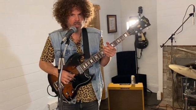 Apple Tree Rehearsal! 18 YEARS AFTER ITS RELEASE...🤩😱 смотреть онлайн