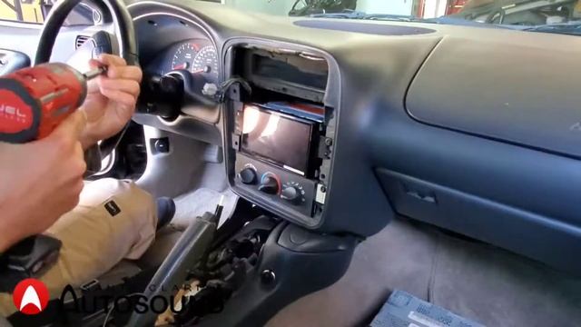 Pioneer DMH-2660NEX Apple Carplay installation on a Chevy Camaro Z28 Santa Clarita Auto Sound смотреть онлайн