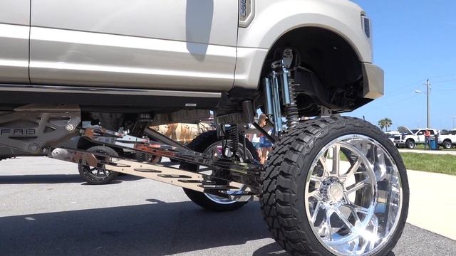 TOWING THE MOST SKETCHY LOAD EVER!!!!....LEGAL OR NOT!!??? смотреть онлайн