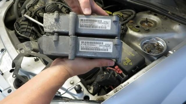 Transmission Control Module (TCM) Replacement 2001-2006 Sebring-Stratus! смотреть онлайн