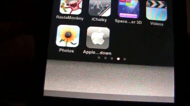 Ipod Touch Trick: How To Remove The Silver Bar смотреть онлайн