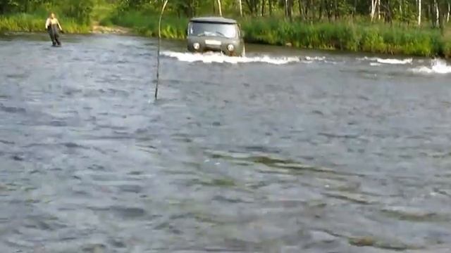 Уаз на горной речке 3 смотреть онлайн