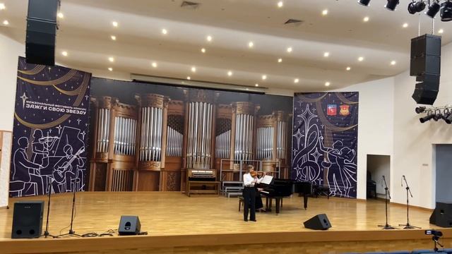 «Ларго» Ф.М.Верачини, Анастасиади Элина смотреть онлайн