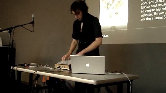 Daedelus at the SF Apple Store part 1 смотреть онлайн
